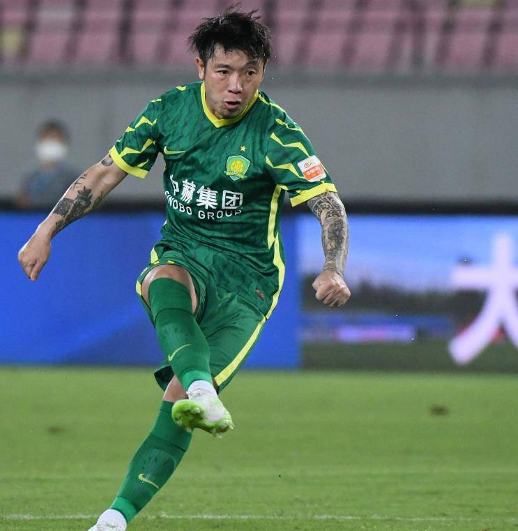 EG血洗G2,Peanut团战一打五峡谷大战全球总决赛,点燃全场激情 EG血洗G2,Peanut团战一打五峡谷大战全球总决赛,点燃全场激情