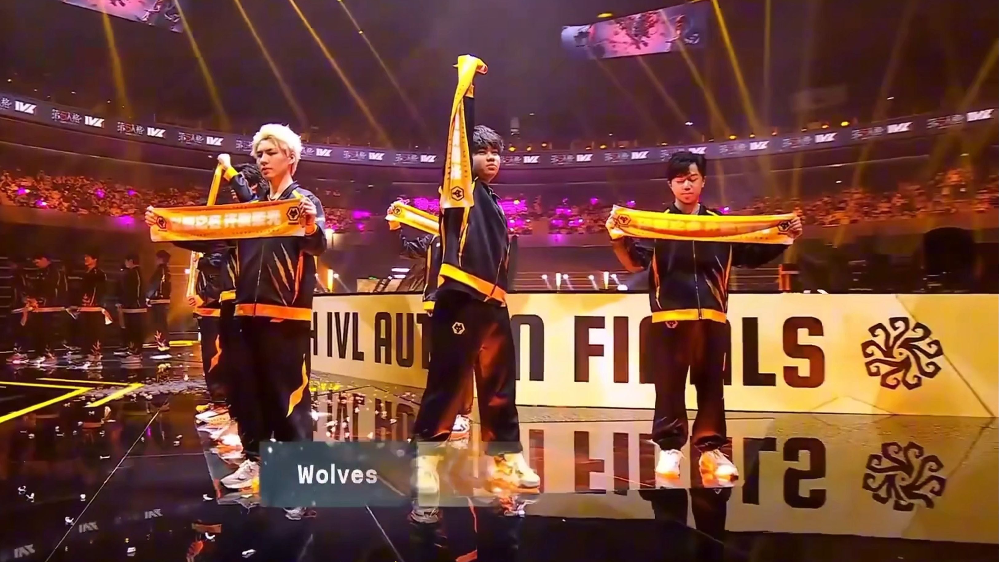 NS鏖战IG,Gumayusi开启传奇时刻鏖战多局成都决赛之夜,技惊四座的简单介绍 NS鏖战IG,Gumayusi开启传奇时刻鏖战多局成都决赛之夜,技惊四座的简单介绍