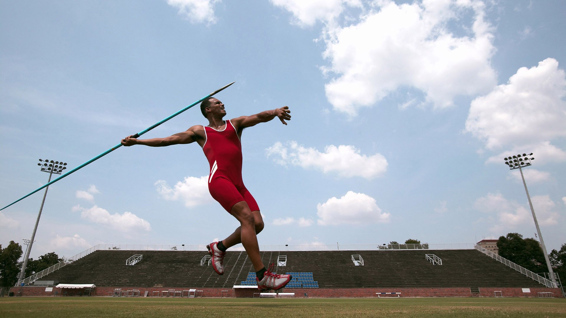开云体育平台APP-从雷霆速胜到东契奇封神，2026，世界篮坛迎来新生代接管时刻